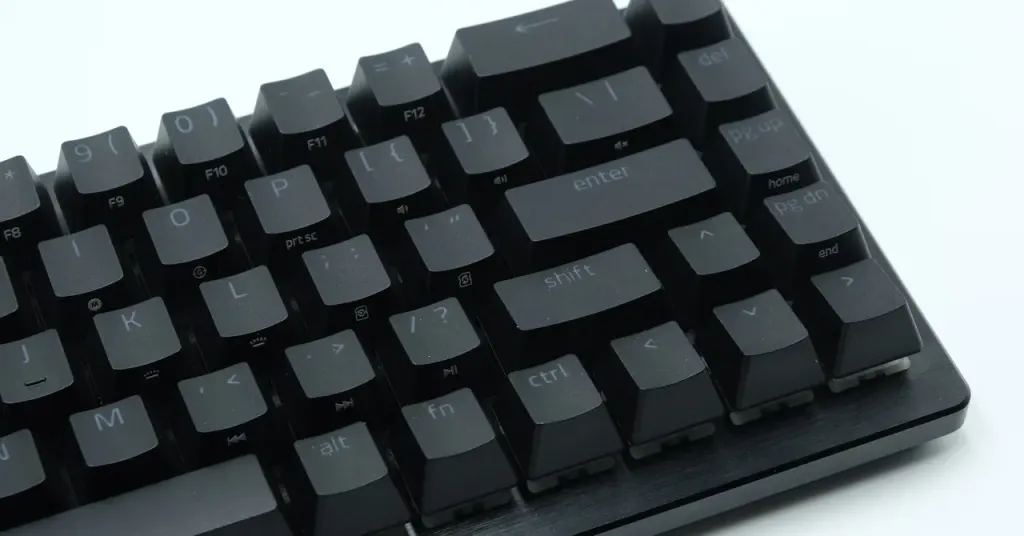 雷蛇首款霍尔效应键盘Huntsman V3评测 图片
