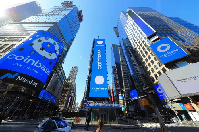 Coinbase股价下跌，尽管市场份额创新高但收入和利润不及预期 图片