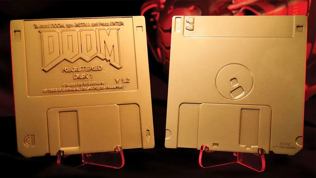 DOOM限量版镀金复制品软盘开启预售 图片