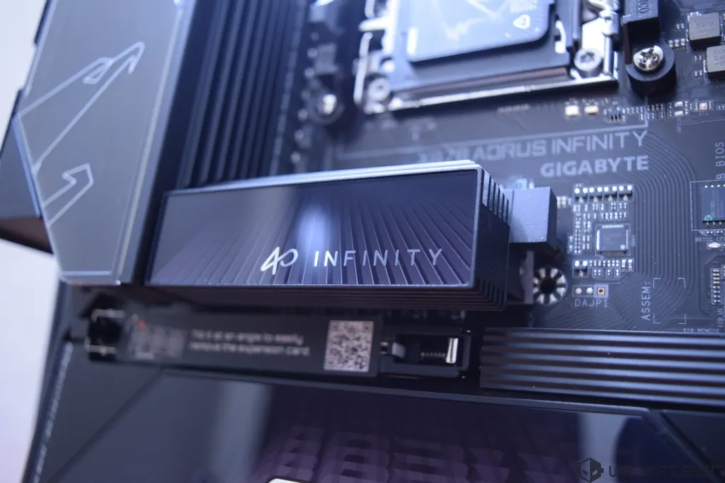技嘉X870 AORUS Infinity主板评测：锐龙新旗舰超频主板登场 图片
