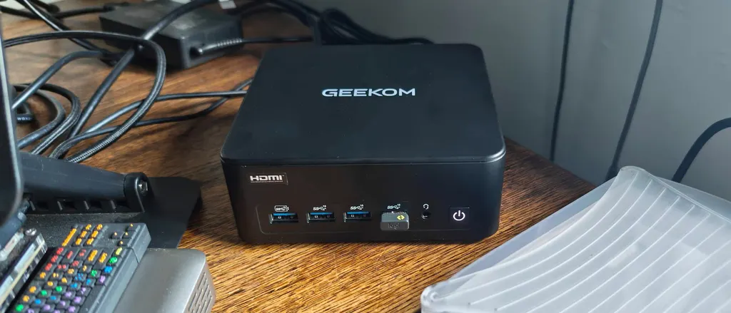 Geekom IT13 Max 2026评测：Meteor Lake在799美元迷你PC中重生 图片
