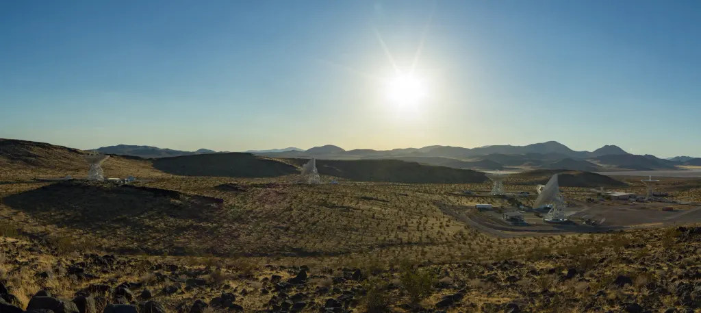 NASA深空网络新增34米天线增强通信能力 图片