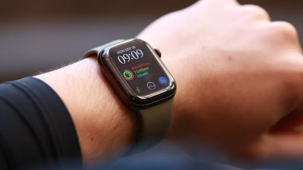Apple Watch Series 12评测：补齐健康传感并新增就绪度评分 图片