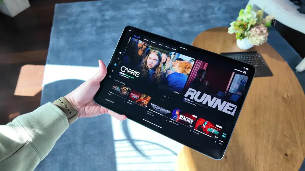 亚马逊Alexa Tablet 12 Pro上手：以不到一半的价格对标iPad Pro 图片