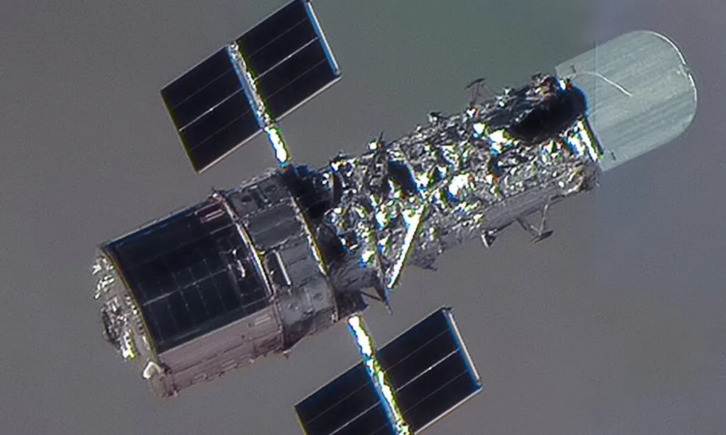 NASA再征询商业方案：推高、维修或受控处置哈勃以防二〇三〇年代坠毁 图片